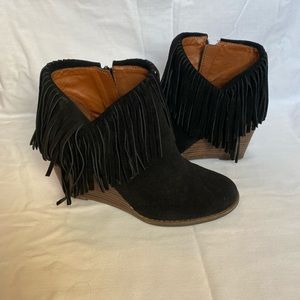 Lucky Brand leather fringe wedge booties size 8.5